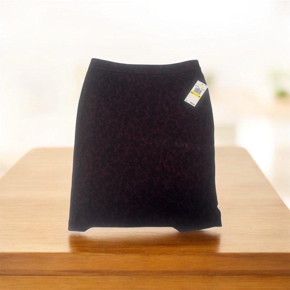 Michaels Black and Burgundy Pencil Skirt
